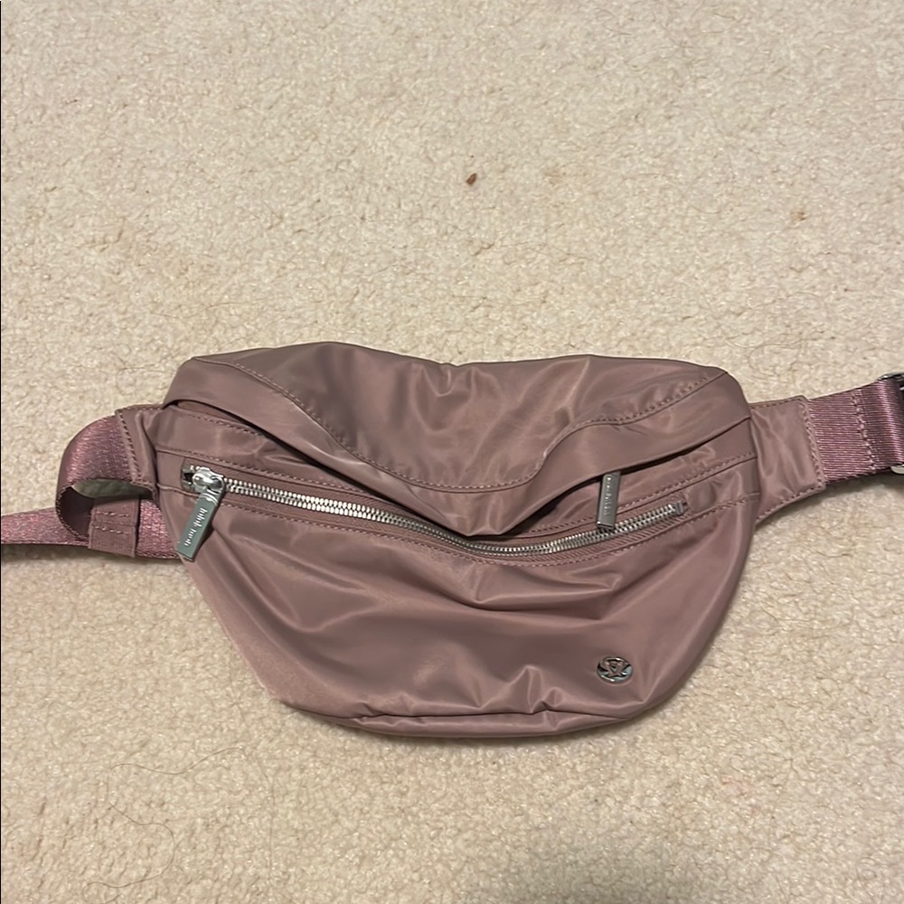Lululemon Athletica Pink Belt Bag Sporty Design